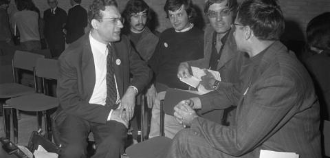  Congress on Capitalism in the seventies, Tilburg, the Netherlands. Left to right: Ernst Mandel, Herbert Gintis, Bob Rowthorn, Elmar Altvater and organiser Theo van de Klundert